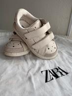 Zara leren sneakers maat 22 klittenband gympen schoenen, Ophalen of Verzenden, Zo goed als nieuw, Meisje, Schoentjes