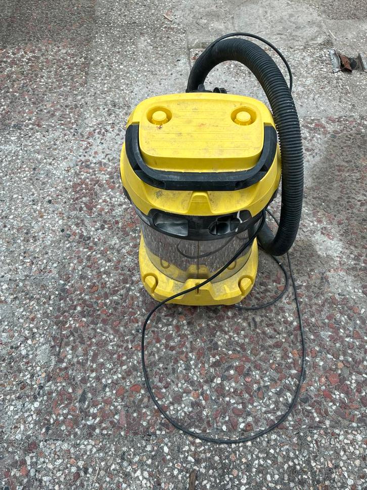 Kärcher puinzuiger, Witgoed en Apparatuur, Stofzuigers, Gebruikt, Overige typen, Reservoir, Ophalen