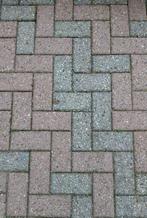 Gebruikte betontegels - 30 m² - Ophalen in week 15, Tuin en Terras, Gebruikt, Klinkers, Ophalen of Verzenden, 10 m² of meer