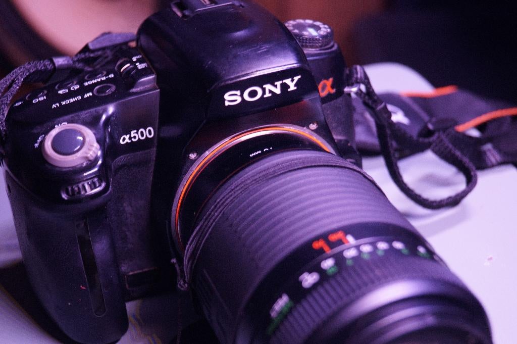 Sony Alpha a500 incl 3 lenzen + tas, Ophalen of Verzenden, Sony, 8 keer of meer