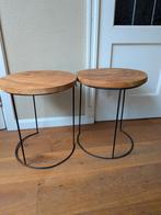 Twee robuuste bijzettafeltjes met zwart metalen onderstel, Huis en Inrichting, Tafels | Bijzettafels, Ophalen, Minder dan 45 cm