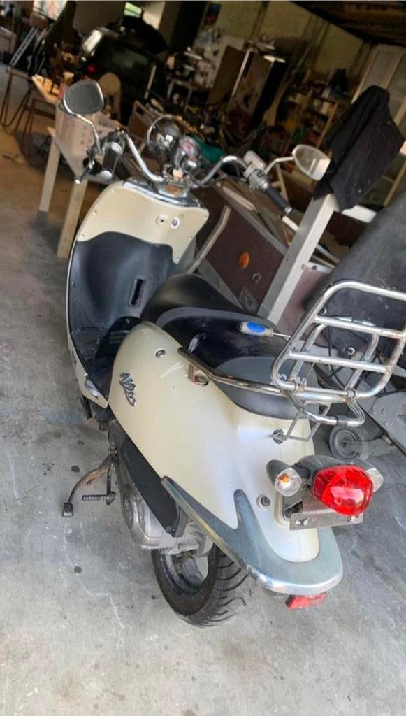 Sym Allo onderdelen, Fietsen en Brommers, Ophalen of Verzenden, Zo goed als nieuw, Benzine