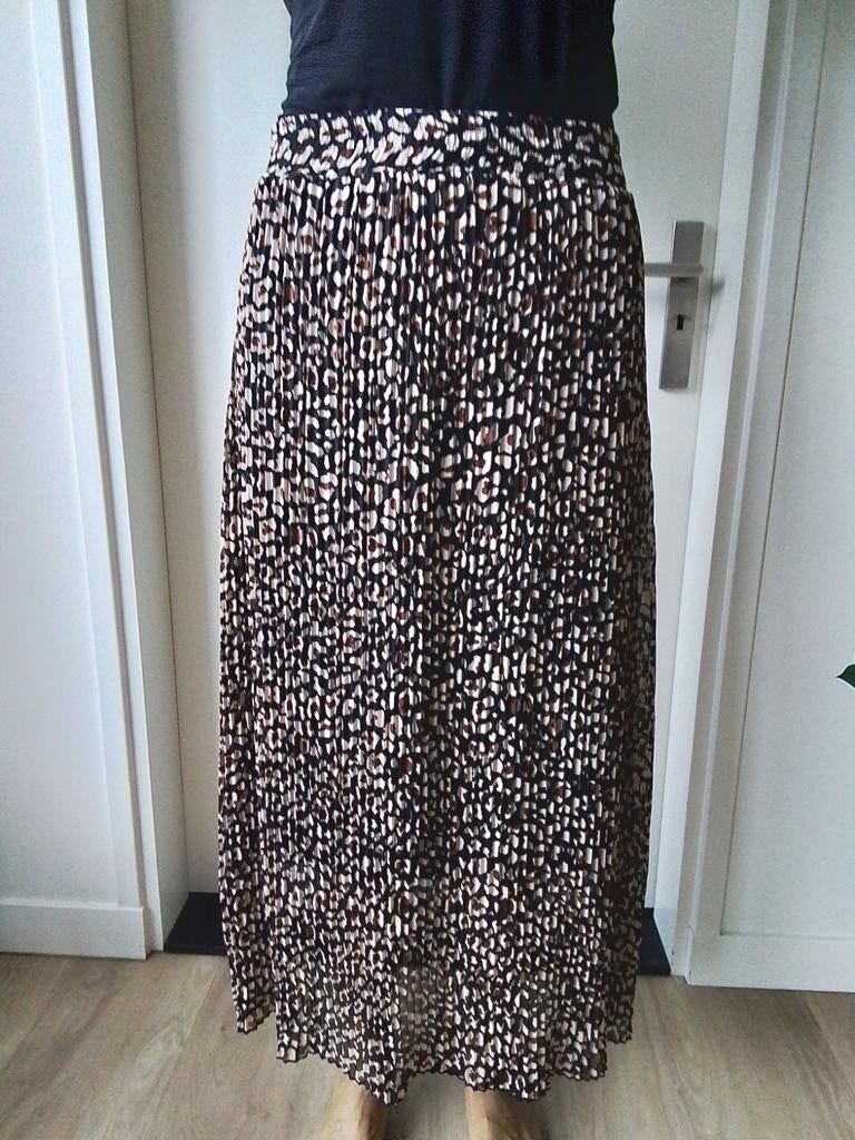 Zgan rok Geisha mt 36, Kleding | Dames, Rokken, Overige kleuren, Geisha, Ophalen of Verzenden, Zo goed als nieuw