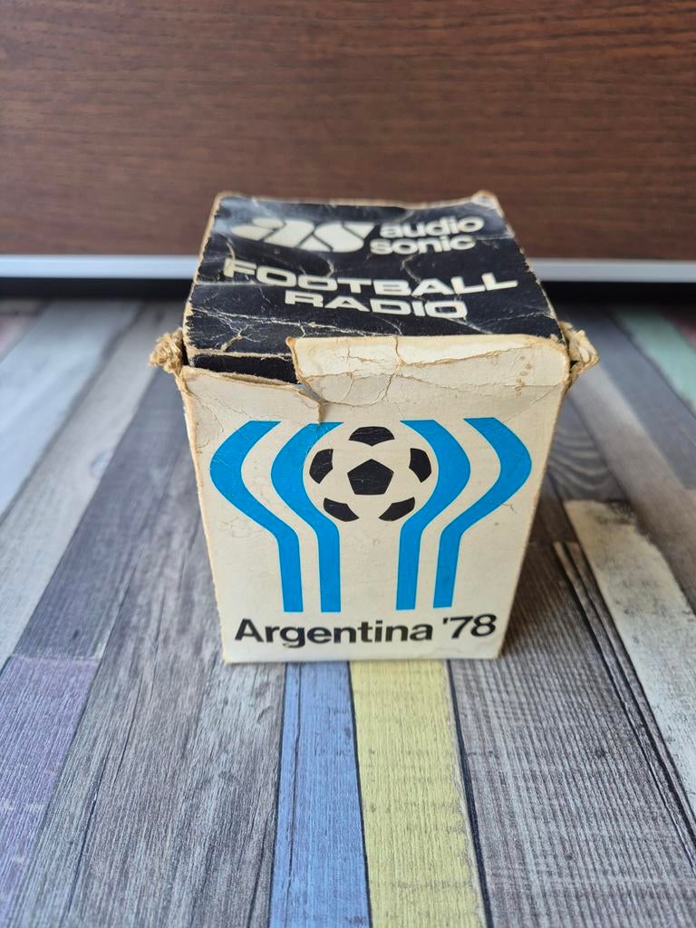 Vintage Audio Sonic Voetbal Radio WK Argentinië '78, Audio, Tv en Foto, Radio's, Ophalen of Verzenden, Gebruikt, Radio