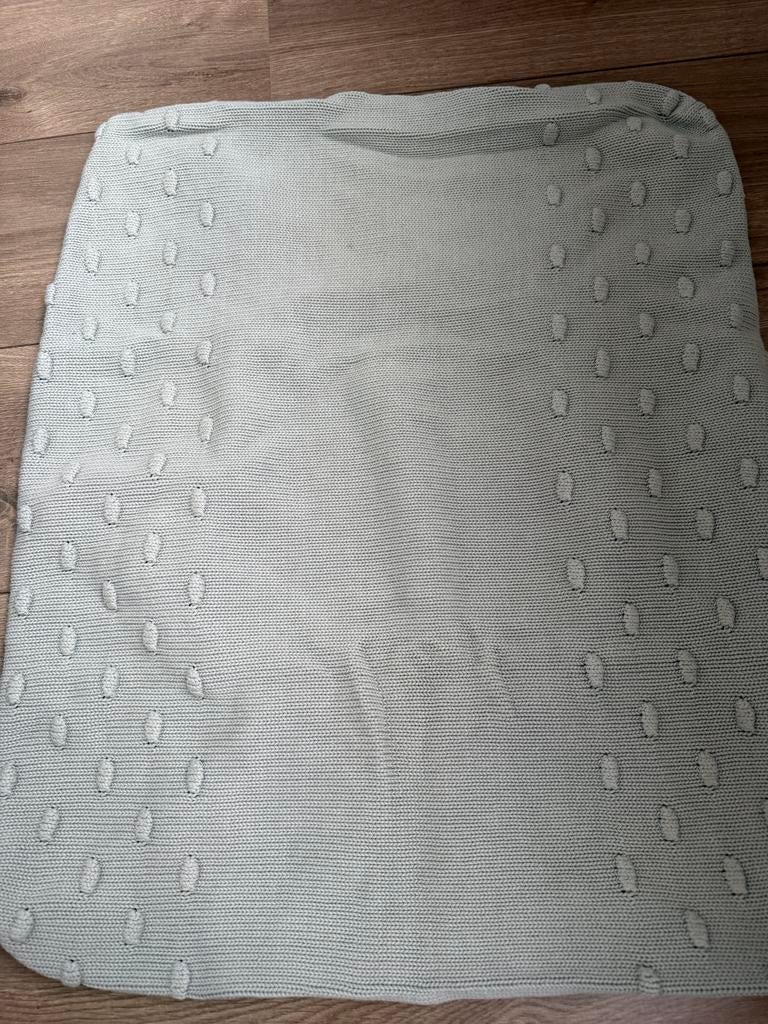 Gebreide ledikant deken & verschoningskussenhoes - Meyco, Ophalen of Verzenden, Zo goed als nieuw, 100 cm of meer, Deken