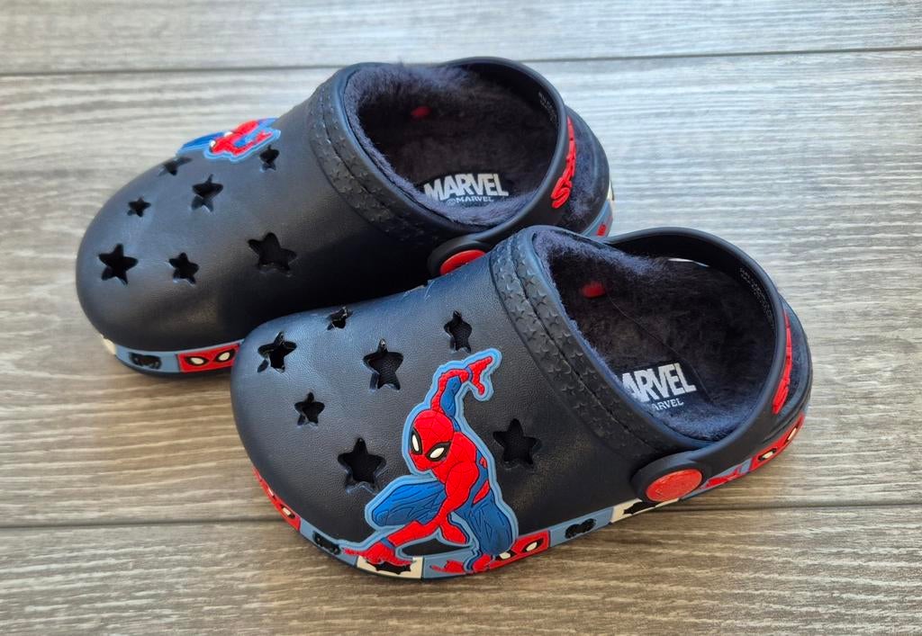 Spiderman Crocs voor kinderen - Maat 23, Kinderen en Baby's, Kinderkleding | Schoenen en Sokken, Schoenen, Ophalen of Verzenden
