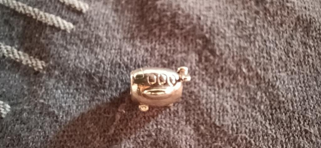 Pandora bedels, Ophalen, Gebruikt, Pandora, 4 bedels of meer