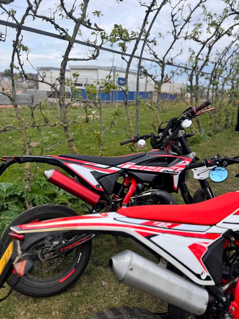 BETA RR TRACK, Fietsen en Brommers, Ophalen, 6 versnellingen, Maximaal 45 km/u, Zo goed als nieuw