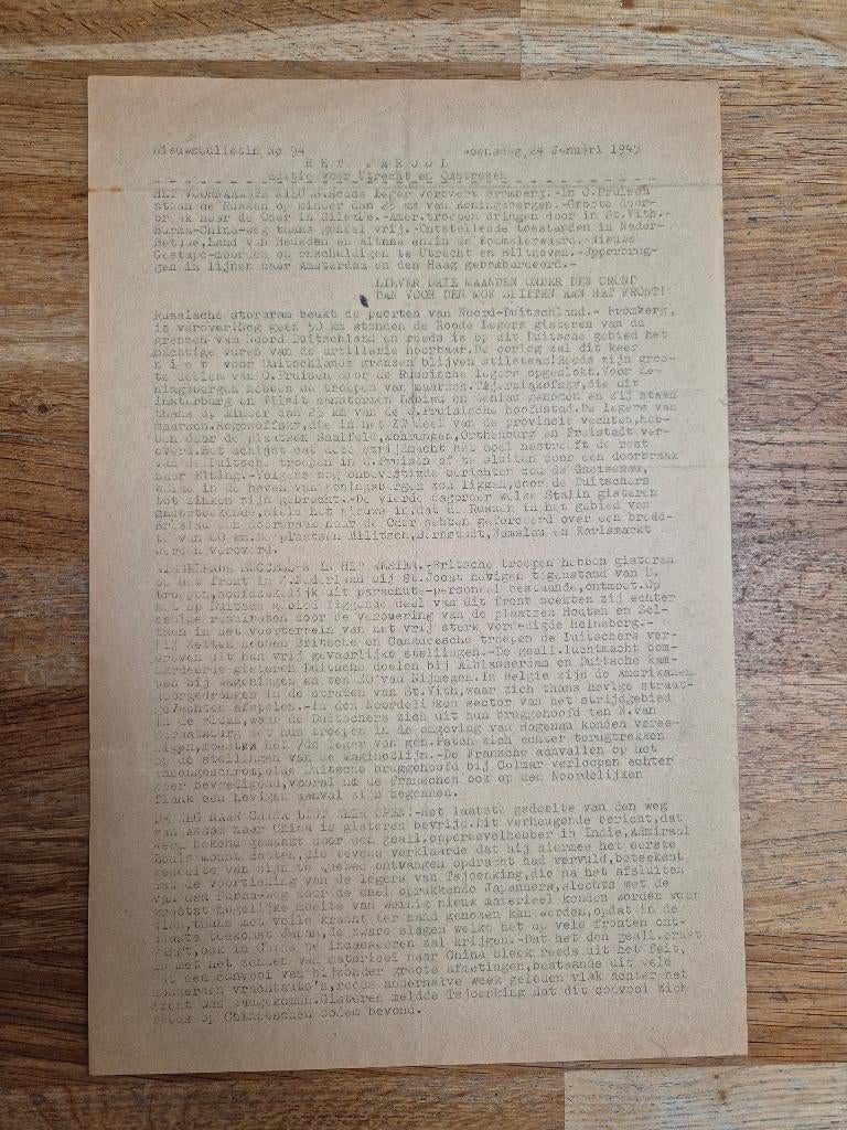Wo2 illegale pers verzetskrant Het Parool, 24 januari 1945, Ophalen of Verzenden, Nederland, Boek of Tijdschrift