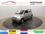 Volkswagen up! Daihatsu Sirion 1.0-12V 70PK 5Drs 5 Pers Prem, Auto's, Voorwielaandrijving, Metallic lak, Gebruikt, Met garantie (alle)
