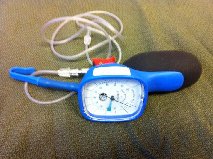 Cuff manometer Endotest van Rush voor dierenarts, Diversen, Braces, Gebruikt, Ophalen of Verzenden