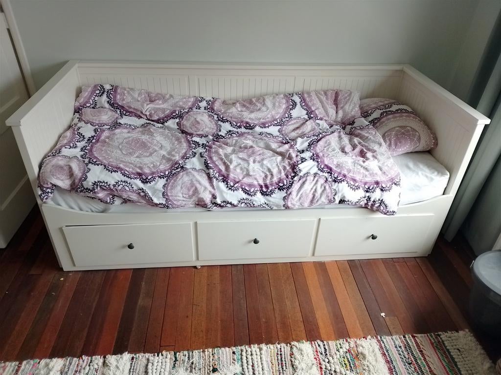 Ikea Hemnes bed crème wit., Ophalen, Gebruikt, Wit, Tweepersoons