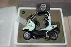 1:10 BMW C1 light green dealer edition in doos WRH, Verzenden, Zo goed als nieuw, 1:9 t/m 1:12, Motor