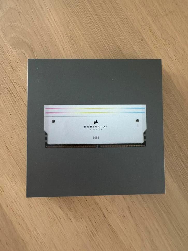 [Nieuw] Corsair Dominator Titanium 96 GB DDR5-6600 (2x48GB), Computers en Software, RAM geheugen, Nieuw, Desktop, 128 GB, DDR5