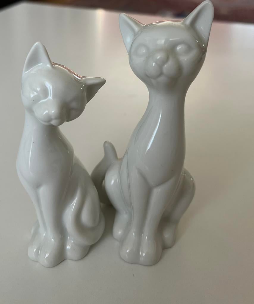 2 beelden Katten stel, Verzamelen, Beelden en Beeldjes, Ophalen of Verzenden, Zo goed als nieuw, Dier