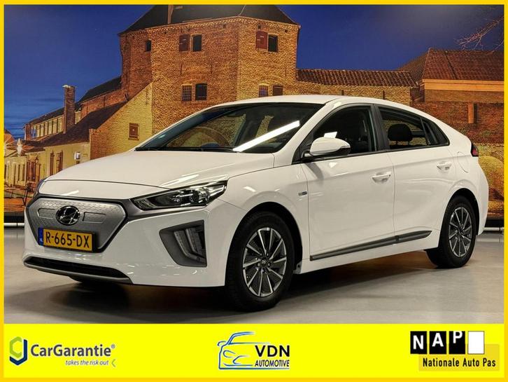 Hyundai IONIQ I-Motion EV 38 kWh Camera Apple Carplay PDC, Auto's, Hyundai, Bedrijf, Te koop, IONIQ, ABS, Achteruitrijcamera, Airbags