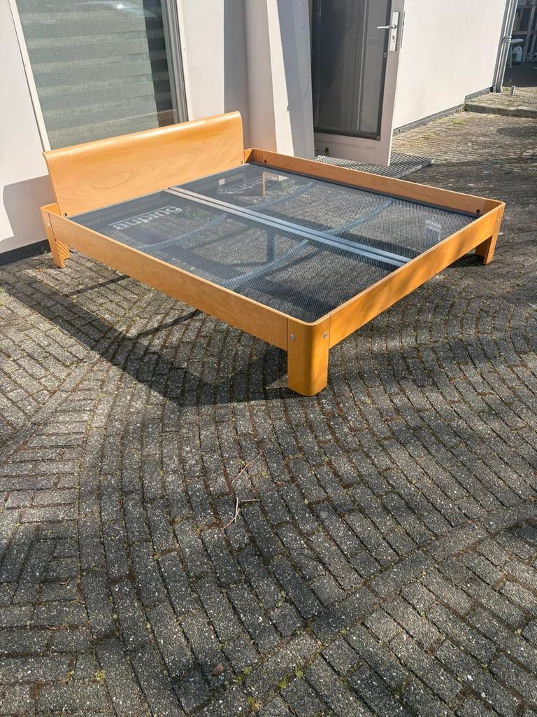 Te koop Auping  Auronde  180x200 kleur beuken, Ophalen of Verzenden, Audio en Video