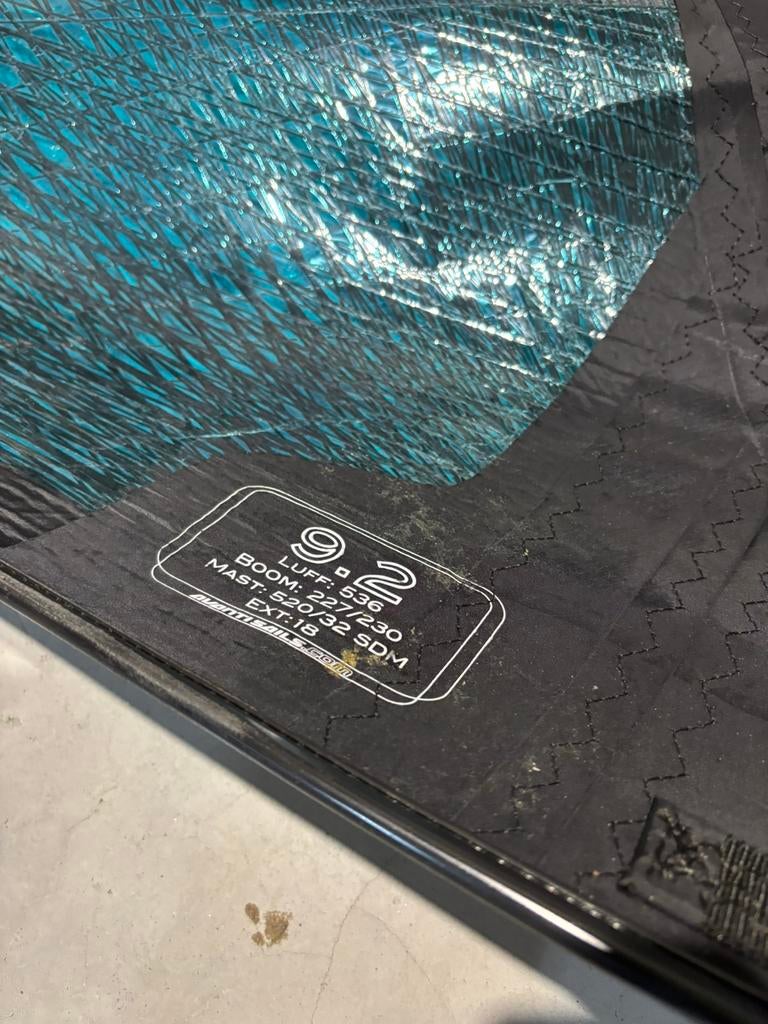 Avanti Machine M-8 9.2 – Nieuwstaat, lichtweerkanon, Watersport en Boten, Windsurfen, Ophalen, Met draagtas, 7 m² of meer, -