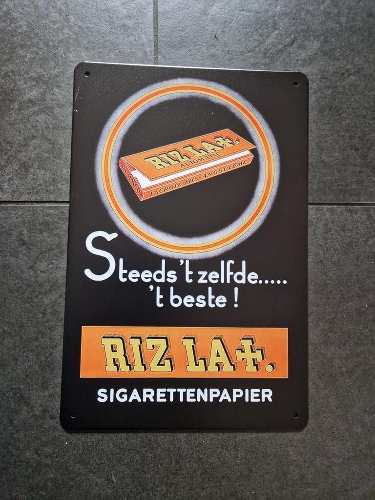 Rizla sigarettenpapier reclamebord, Verzamelen, Ophalen of Verzenden, Nieuw, Reclamebord