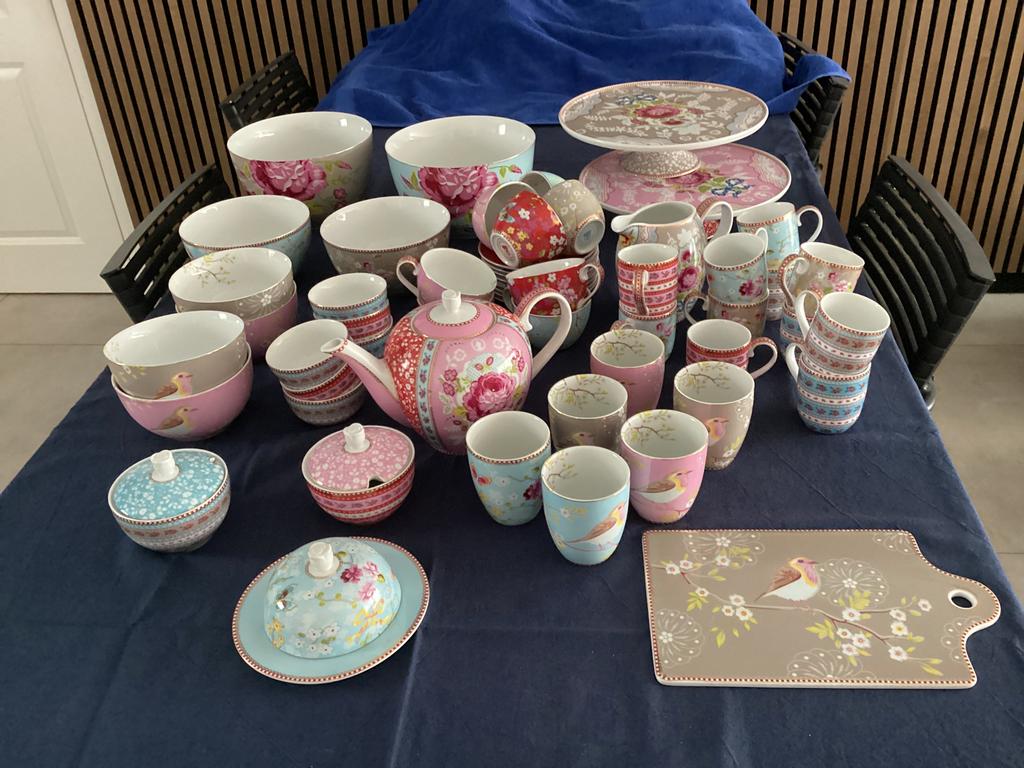 Collectie Pip servies in nieuwstaat, Ophalen, Zo goed als nieuw, Overige stijlen, Kop(pen) en/of Schotel(s)