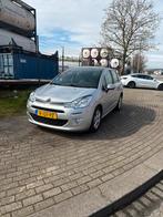 Citroën C3 1.2 Puretech S&S 82pk ETG 2015 Grijs, Auto's, Citroën, 40 €/maand, Zwart, 1199 cc, 23 km/l