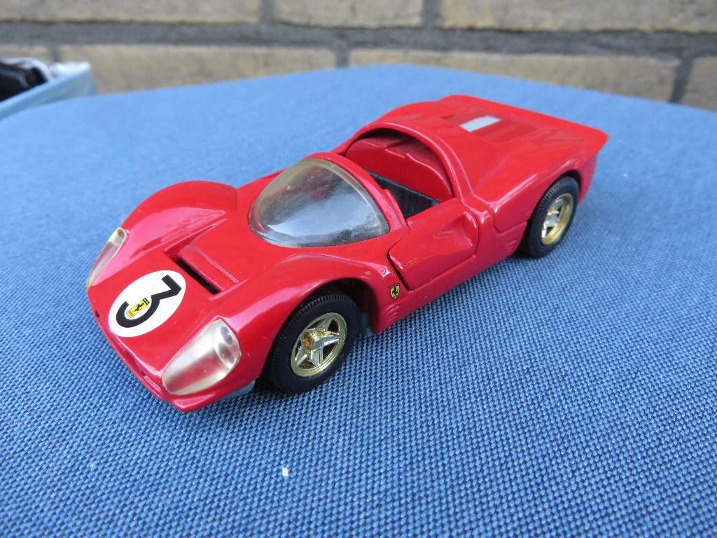 Made in China Ferrari 1967 330 P4, Hobby en Vrije tijd, Ophalen of Verzenden, Zo goed als nieuw, Auto, Overige merken