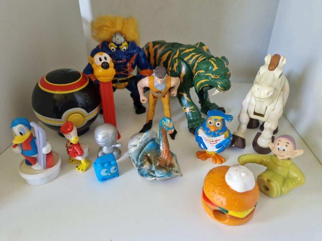 Lot met Figuren., Ophalen of Verzenden