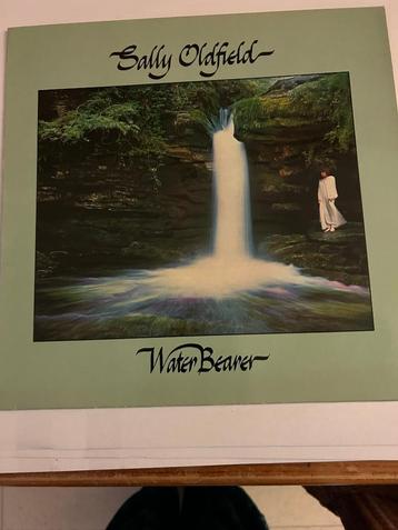 Sally Oldfield Water Bearer beschikbaar voor biedingen