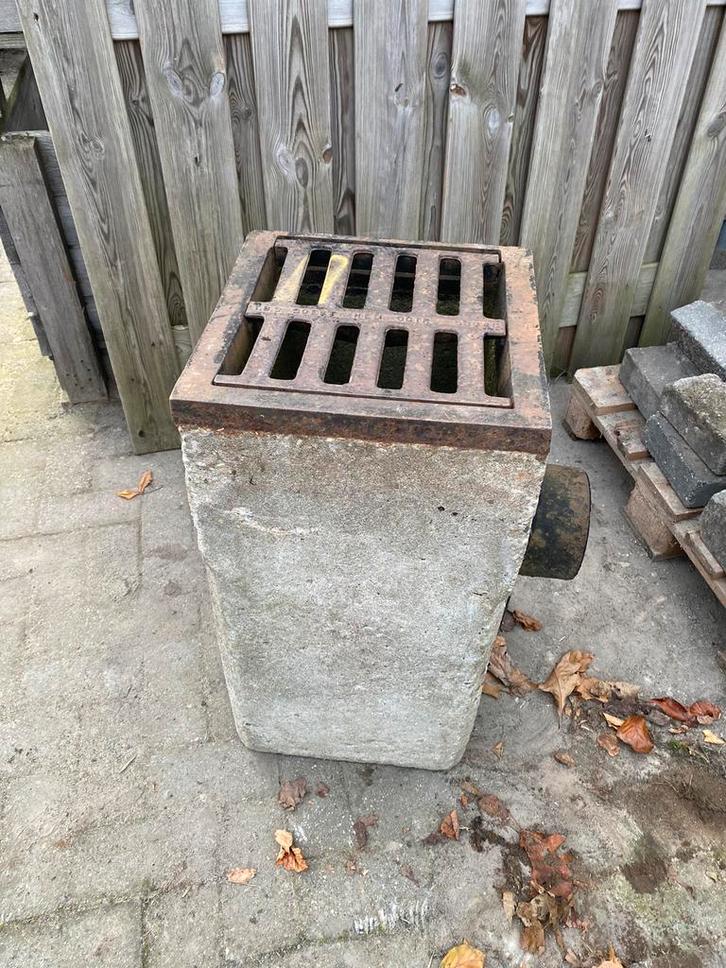 Straatkolk hemelwaterafvoer rioolafvoer, Doe-het-zelf en Verbouw, Buizen en Afvoer, Zo goed als nieuw, Afvoer, Overige materialen