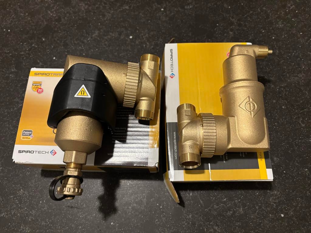 Spirotech Luchtafscheider & Vuilafscheider - 22mm, Doe-het-zelf en Verbouw, Verwarming en Radiatoren, Nieuw, Overige typen, Minder dan 200 watt