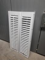 Luxe Shutters, Ophalen