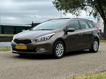Kia Cee'd Sportswagon 1.6 GDI Plus Pack | Navi | Camera | Cl beschikbaar voor biedingen
