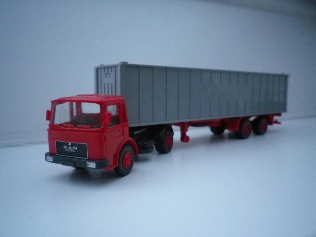 Wiking Man F8 container trailer rood met container, Ophalen of Verzenden, Zo goed als nieuw, Bus of Vrachtwagen, Wiking