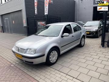 Volkswagen Bora 1.6-16V 3e Eigenaar! Trekhaak Airco NAP APK beschikbaar voor biedingen
