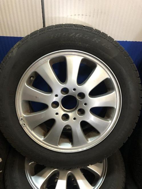 Set PIRELLI sportvelgen + banden 185/65R15 winter, Auto-onderdelen, Banden en Velgen, Banden en Velgen, Winterbanden, 15 inch
