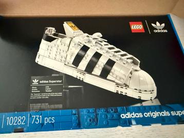 LEGO Adidas Superstar 10282 - Nieuw & Verzegeld! beschikbaar voor biedingen