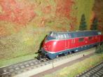 Märklin 3021 de bekende dieselloc V 200 van de DB, TOP, Wisselstroom, Locomotief, Ophalen of Verzenden, Zo goed als nieuw