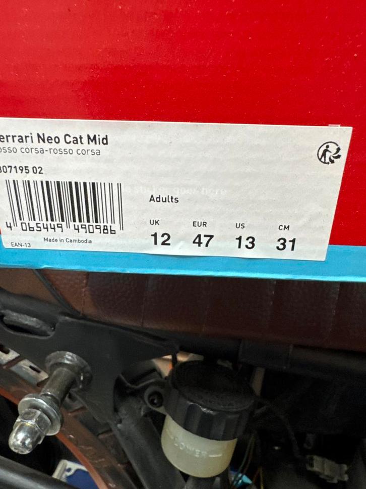 Puma Ferrari Neo Cat Mid Schoenen Maat 47 - Nieuw, Kleding | Heren, Schoenen, Nieuw, Sneakers of Gympen, Overige kleuren, Ophalen of Verzenden