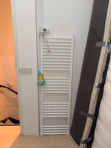elektrische radiator voor badkamer of wc beschikbaar voor biedingen