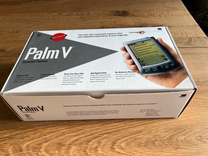 Palm V Organizer with box, papers, accessories, Telecommunicatie, Pda's, Palm, Ophalen of Verzenden