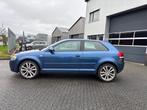 Audi A3 1.6 Ambition, Auto's, Voorwielaandrijving, Gebruikt, 4 cilinders, Blauw