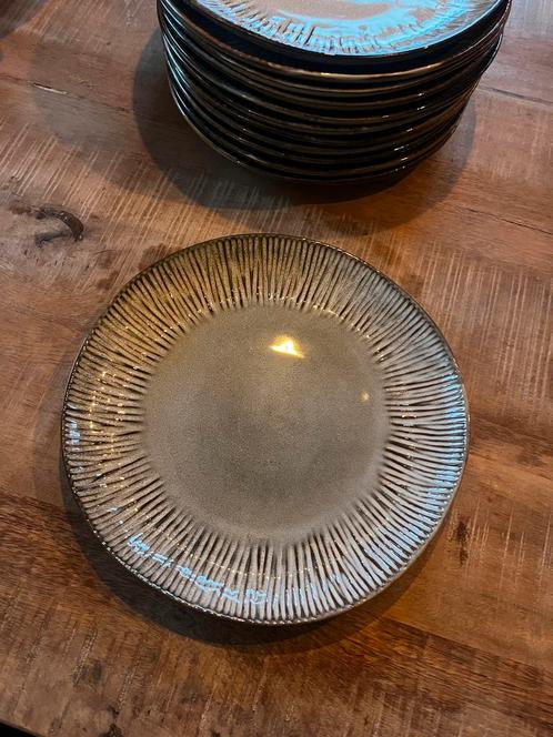 Kwantum Diner Borden Set, Huis en Inrichting, Keuken | Servies, Zo goed als nieuw, Bord(en), Effen, Aardewerk, Ophalen of Verzenden