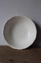 Oude brocante diepe schaal off white Boch 1 *Pronck & Praal*, Antiek en Kunst, Ophalen of Verzenden