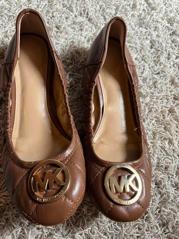 MICHAEL KORS instappers maat 37 origineel NIEUW MET KAARTJES beschikbaar voor biedingen