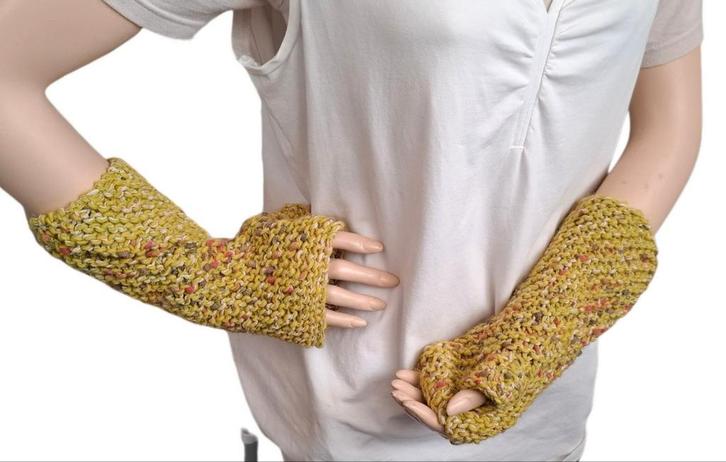 Handgemaakte Polswarmers - Oker - Camel, Kleding | Dames, Mutsen, Sjaals en Handschoenen, Nieuw, Handschoenen, Maat 38/40 (M)