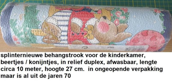 voor de kinderkamer, behang stroken, Winnie en konijntjes, Huis en Inrichting, Stoffering | Behang, minder dan 10 m², Ophalen of Verzenden