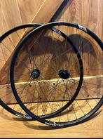 Novatec Elite 25 road boost wielset 28', Fietsen en Brommers, Fietsonderdelen, Ophalen of Verzenden, Zo goed als nieuw, Algemeen
