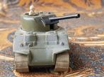 Mooi vintage model Sherman tank uit Engeland 8,8 cm. 1974., Ophalen of Verzenden