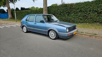 Volkswagen Golf 1.6 CL automaat  beschikbaar voor biedingen