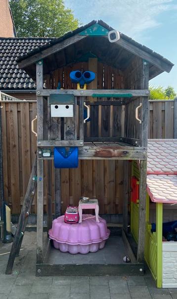 Jungle gym Houten speelhuisje 1.20 breed 2.70 breed beschikbaar voor biedingen
